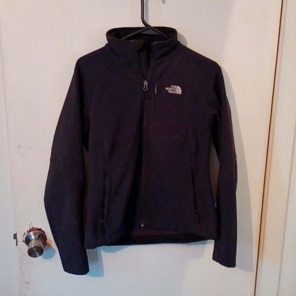 The northface lightweight shell jacket